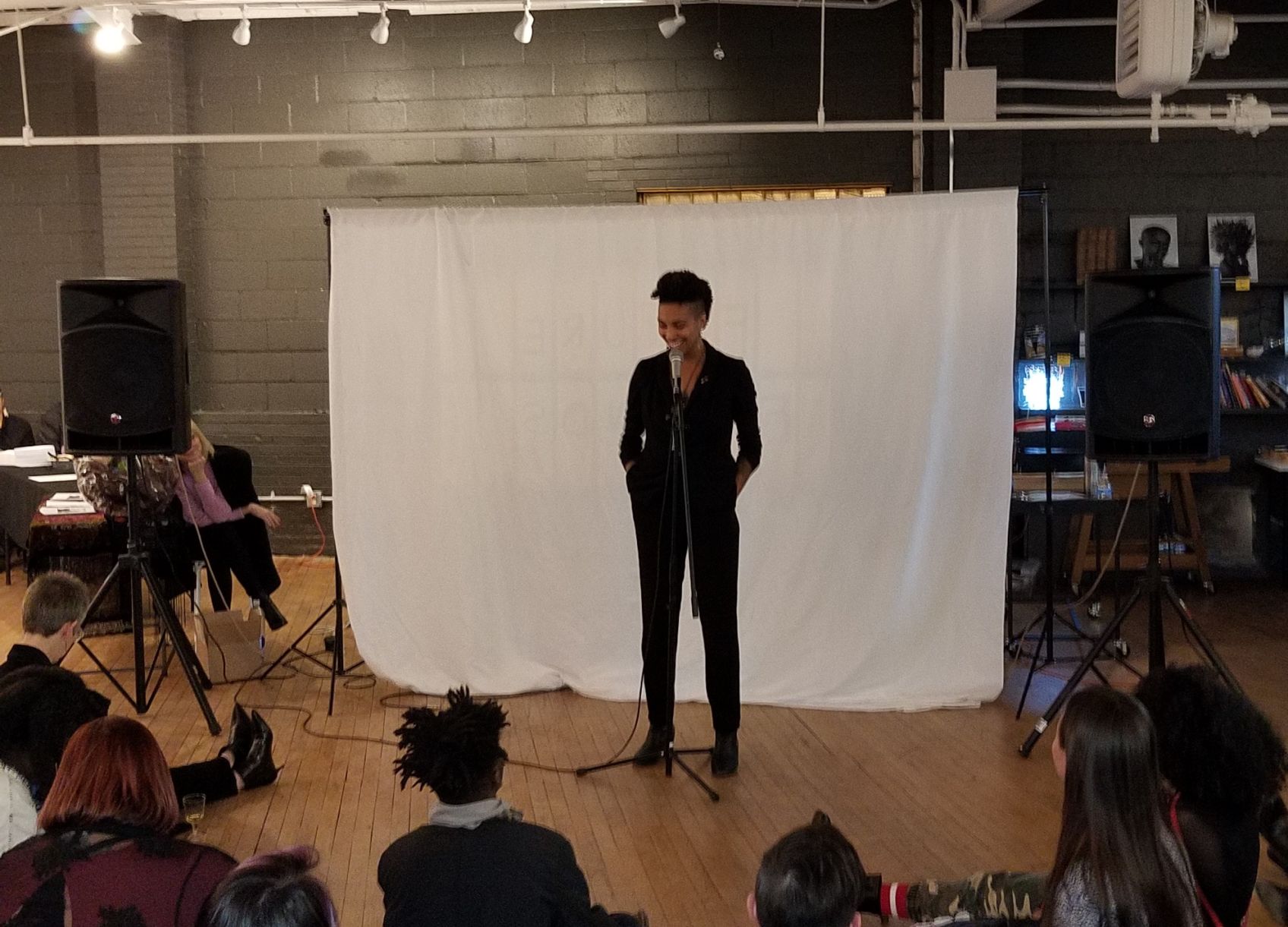 Tatjana Rebelle at the mic